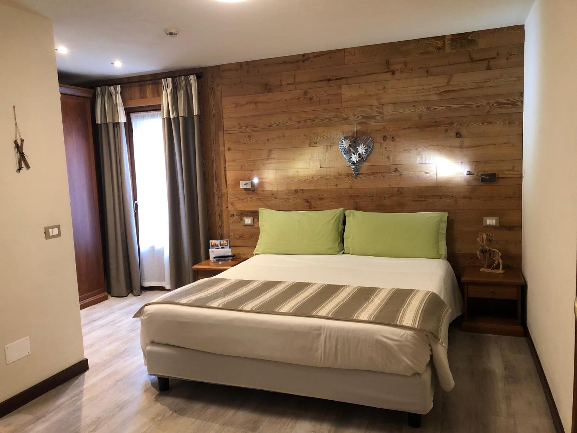 Hotel Edelweiss Pré-Saint-Didier Εξωτερικό φωτογραφία