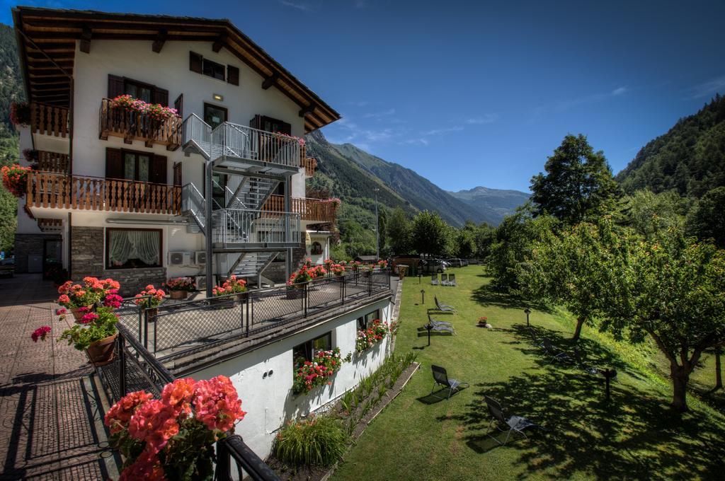 Hotel Edelweiss Pré-Saint-Didier Εξωτερικό φωτογραφία